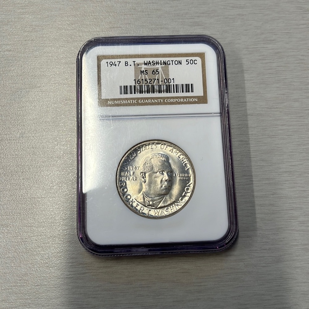 RARE 1947 BOOKER T WASHINGTON 50C COIN